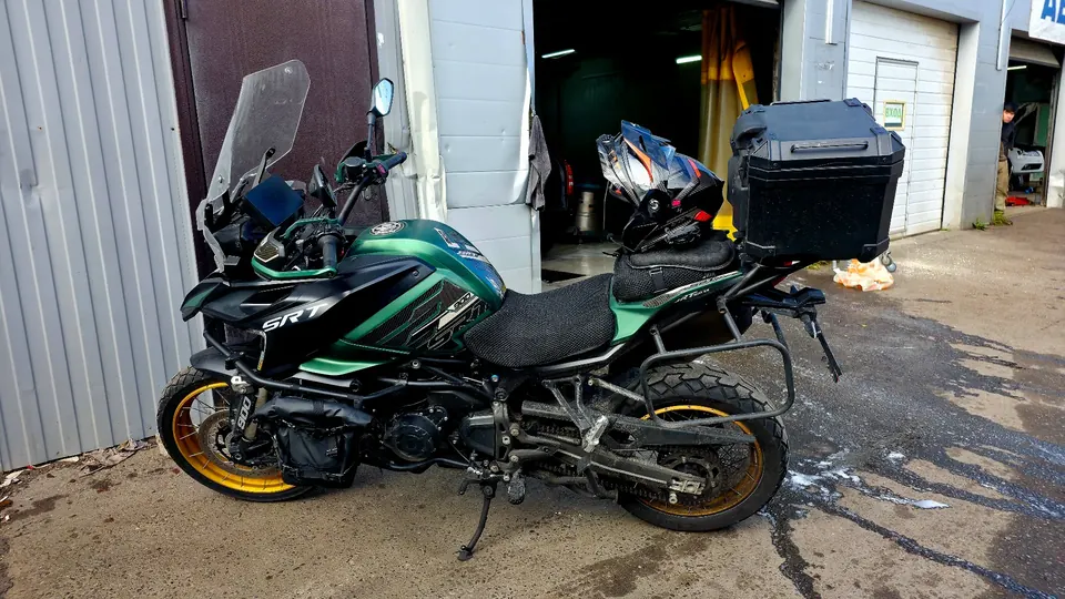 QJMotor SRT 900 SX 900 — чип-тюнинг Stage 1, PEAKFORCE